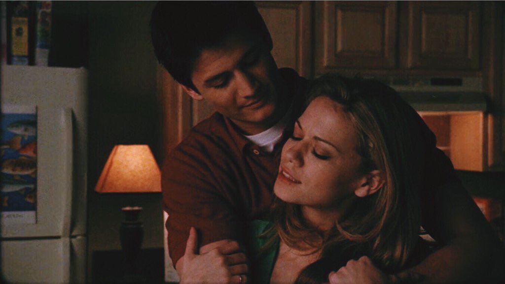 jinynaley's tweet photo. @jinynaley high school naley is so important https://t.co/2IDZ0qEw4o