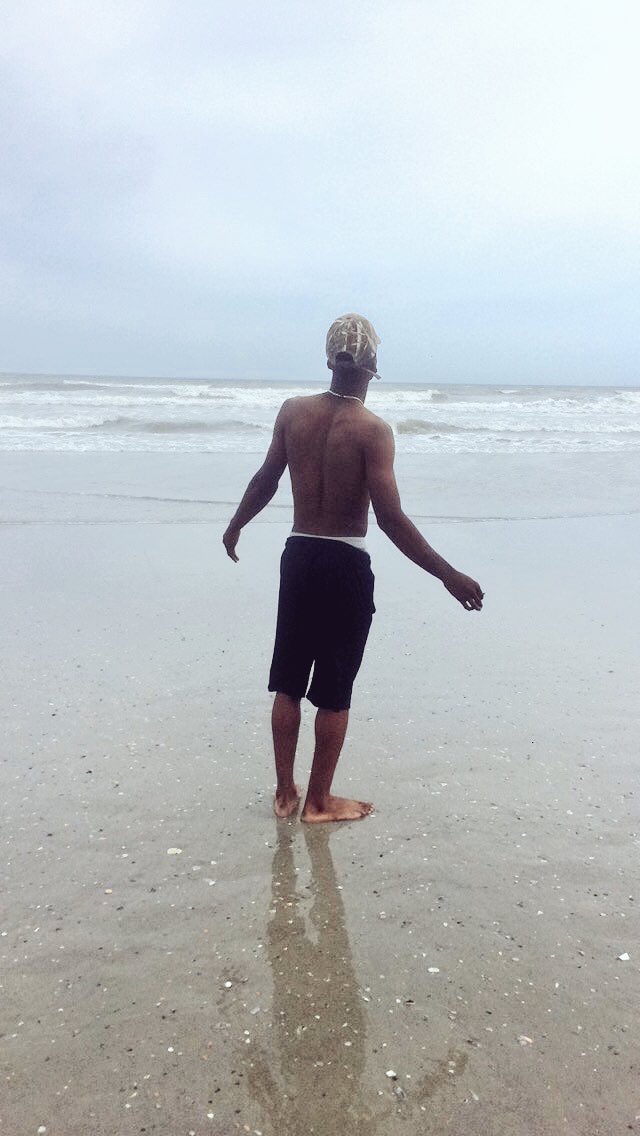 moneymitchtrill's tweet image. @Thee_Boobster wish you was here with me 🙏🏾 love and miss you everyday my nigga 💯❤️ #RIP #FLYHIGHDOM  👼🏽