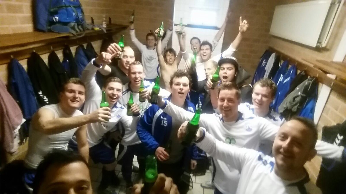 RazieFR's tweet photo. @RKPSCPannerden #RKPSC 2.
2e periode binnen!! #bloedaandepalen #dreamteam https://t.co/KZUQoT5J2j