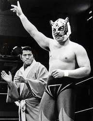 フーゴ814 A Twitter Maezy6 Retoro Mode ありがとうございます よろしければ アントニオ猪木 ジャイアント馬場 日本プロレス T Co Gf3da7vzpr