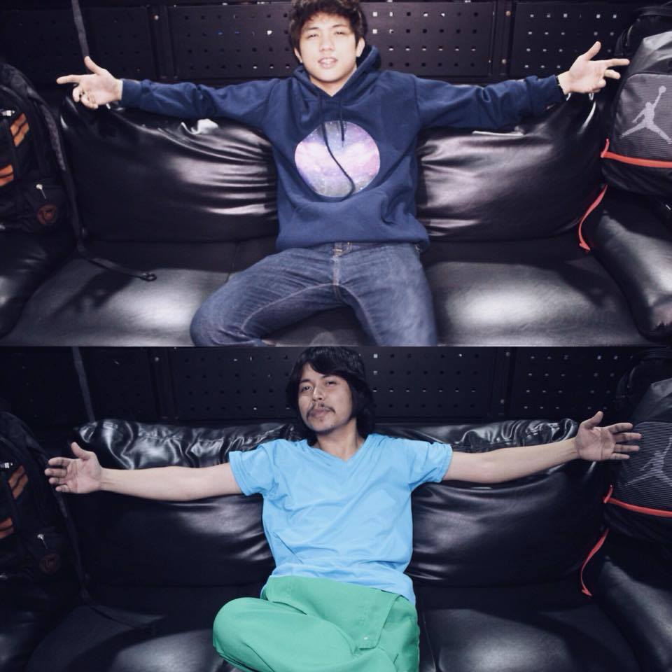 ranzkyle's tweet photo. Pose Battle: 
RT: Ranz (joseph) VS Like: Empoy (Nilo) haha! / AngPanday TwelfthEpisode https://t.co/sQZLmaB2QY
