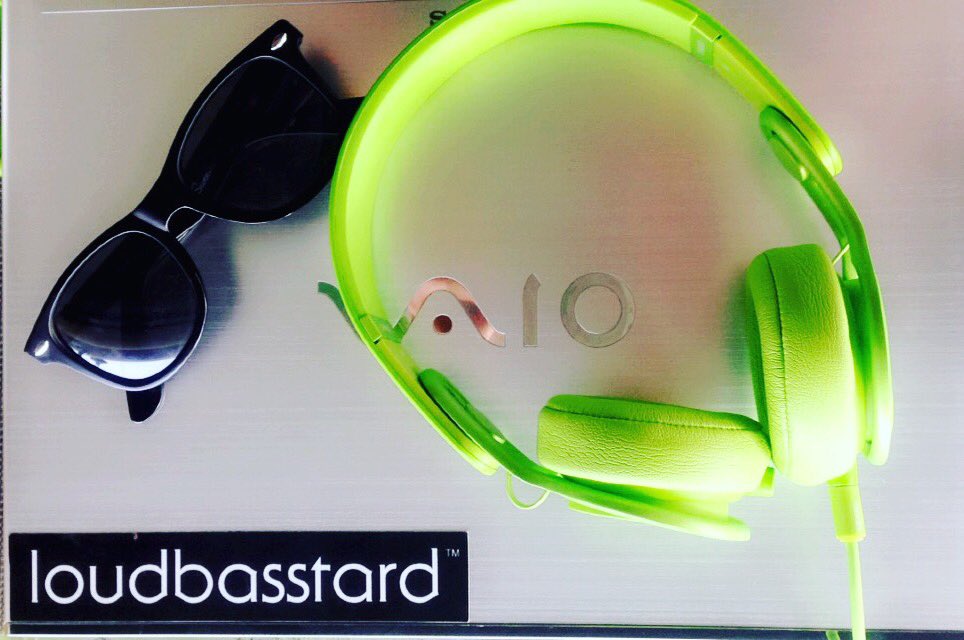 TheStanAnderson's tweet photo. #sunniesph #beats #loudbasstard #sony https://t.co/h97fnBe3xI