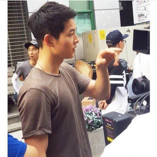 MinarHoran's tweet photo. Descendant Of The Sun https://t.co/ntSS9ePfGJ