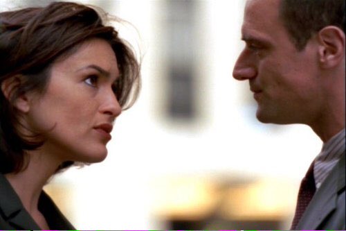 SexCrimesSleuth's tweet photo. {New Olivia Benson || Not New to Character/Fandom || descriptive if you are || RP Veteran || ships with chemistry} https://t.co/lKHUDHzN4n
