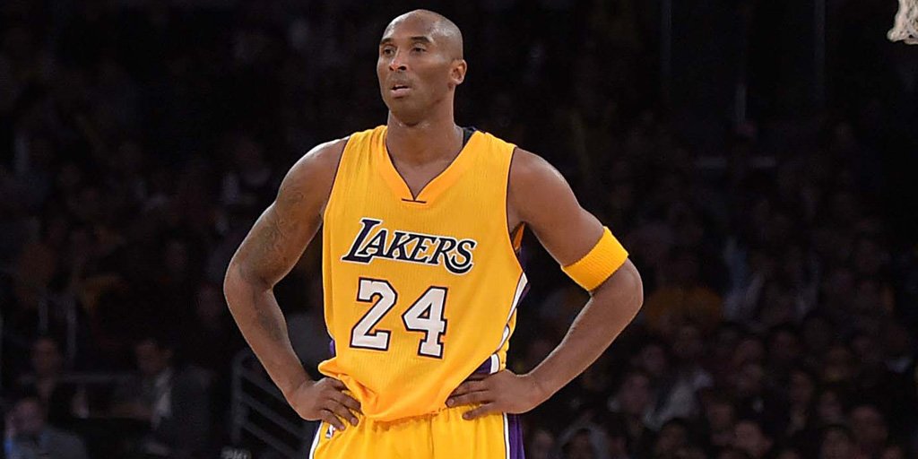 theScore's tweet photo. Buddy Hield earns Kobe Bryant's praise with 'heck of a performance.' https://t.co/8JpH56LygV https://t.co/Wy9xagxYgH