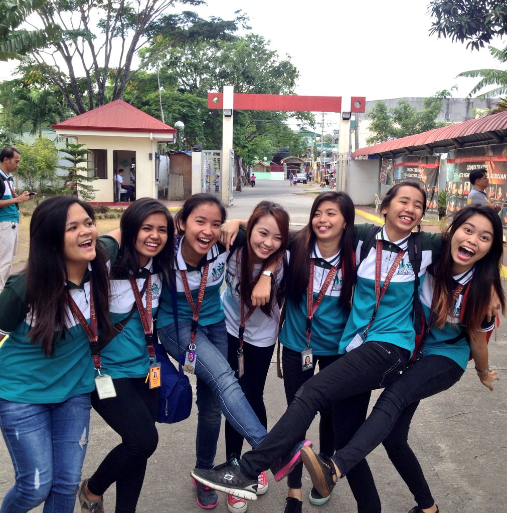 SanchezEunice's tweet photo. See you on April 7 babies, mamimiss ko kayo @LiiiiLoooo @alpha_Narry @mariazairamarie @ryell_keena 😊😊#TeamJesus7 😘😘 https://t.co/G6xt386WSw