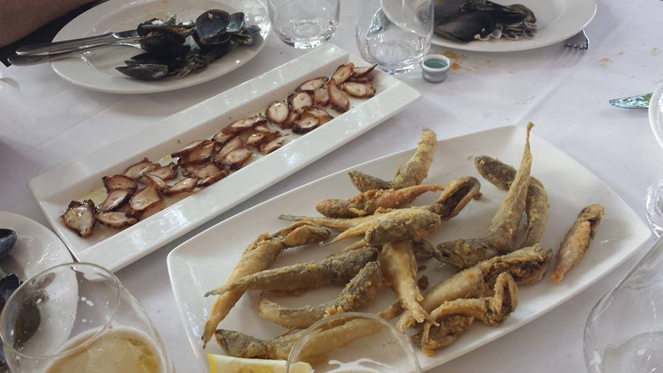 DeniaesVida's tweet photo. Saber elegir y disfrutar de nuestra gastronomía.
#Dénia #Restaurante #TastingDénia
Fotos: José Antonio de Paz. https://t.co/cCNi5AOW9X