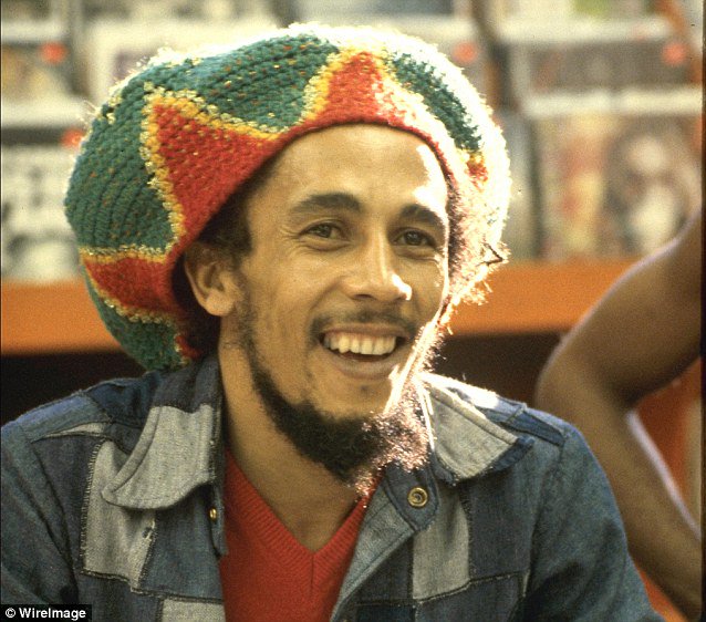 andrewsuleh's tweet photo. #EDDoccies loving Marley documentary right now Jah bless rasta https://t.co/OWbuWBcCi6