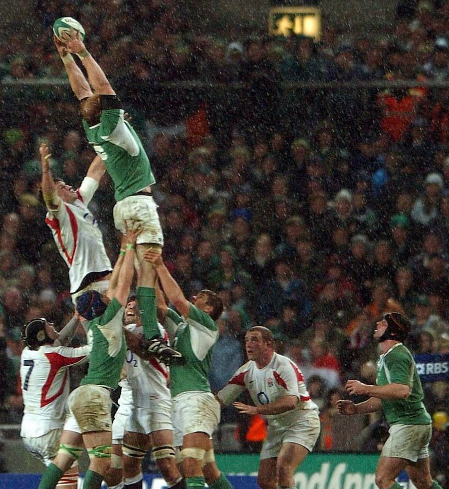 “El talento gana partidos pero el trabajo en equipo y la inteligencia ganan campeonatos” Michael Jordan #motivation