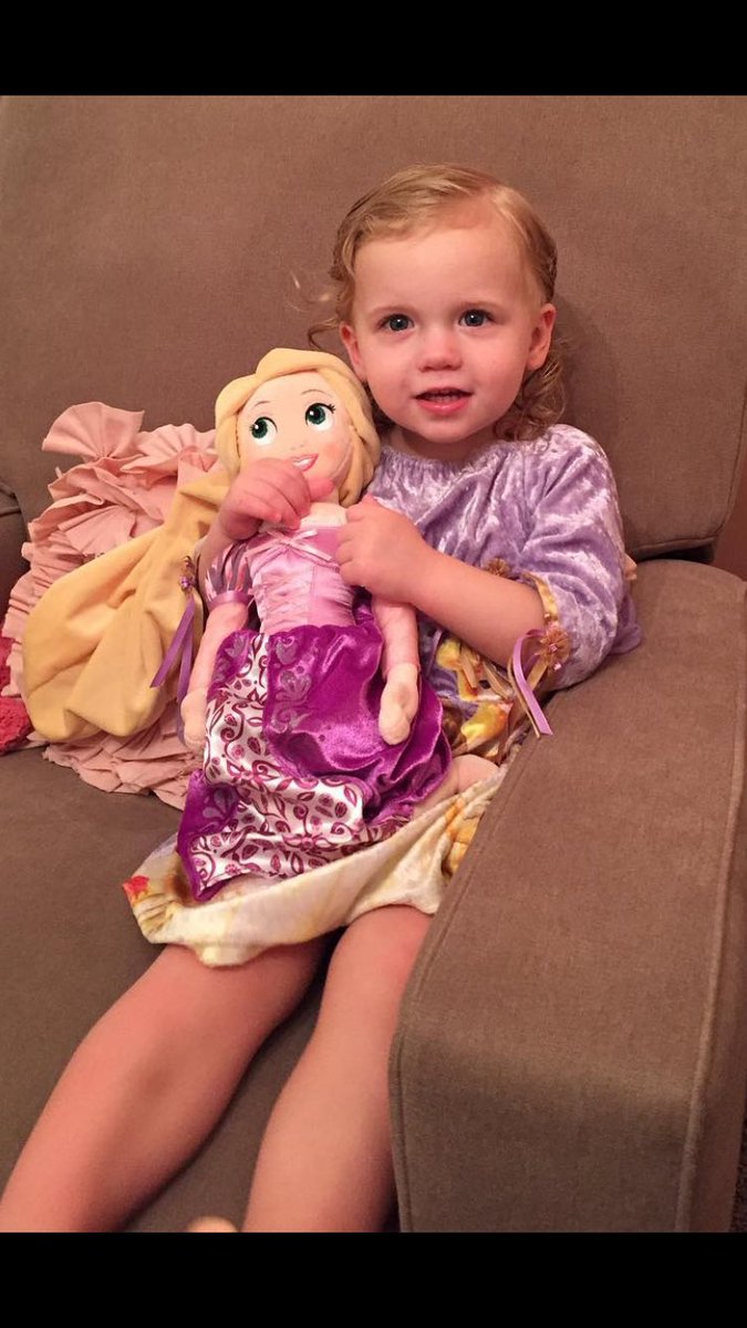 Andrew_Size's tweet photo. Happy birthday to my princess Rose. She's the light of my life. @Katesize https://t.co/5TZAdx9itN