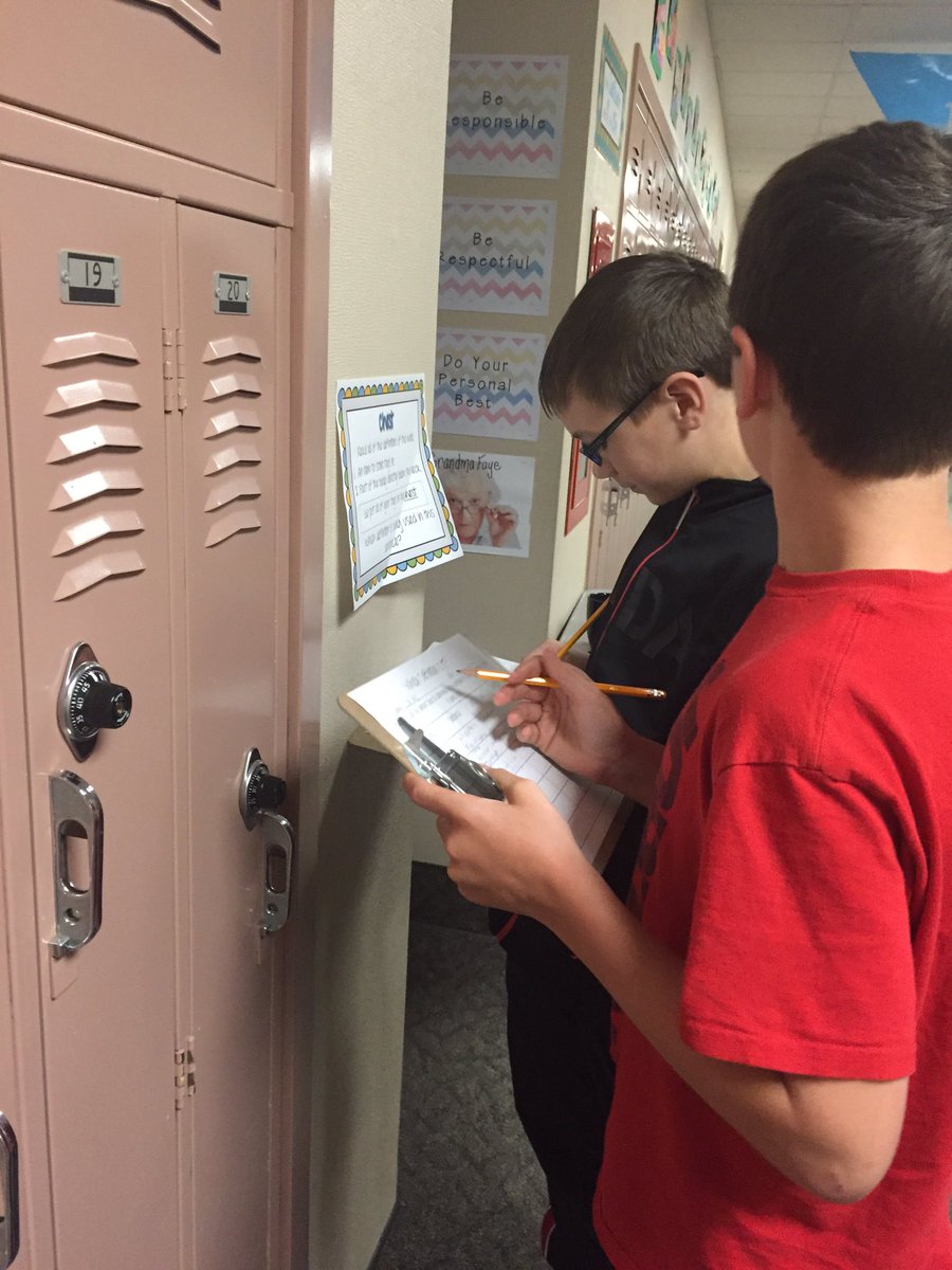LeitnerChelsea's tweet photo. Morning scavenger hunt. We are finding context clues. #BHMSD #CelebrateMonday https://t.co/BHCSZsFAhL