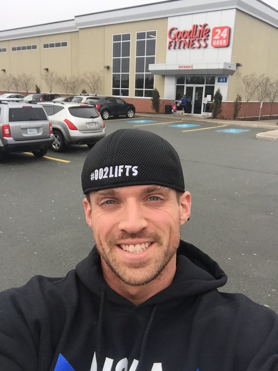 902lifts's tweet photo. Rocking a #workout at #larryuteck #goodlife #novascotialifts #902LIFTS https://t.co/sydNRddcMS