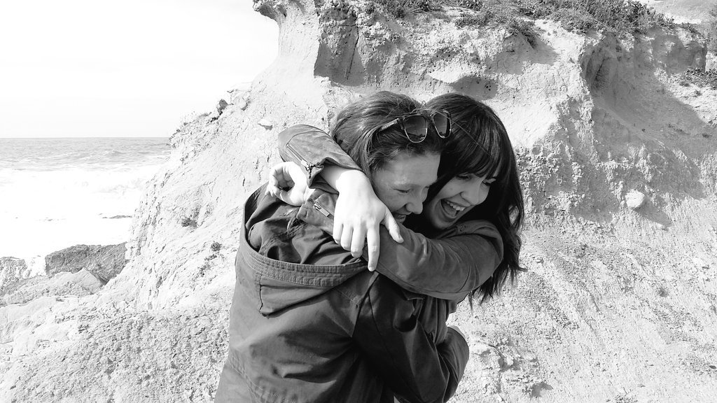 kriistiina710's tweet photo. 👭 https://t.co/qlDipIvQMR