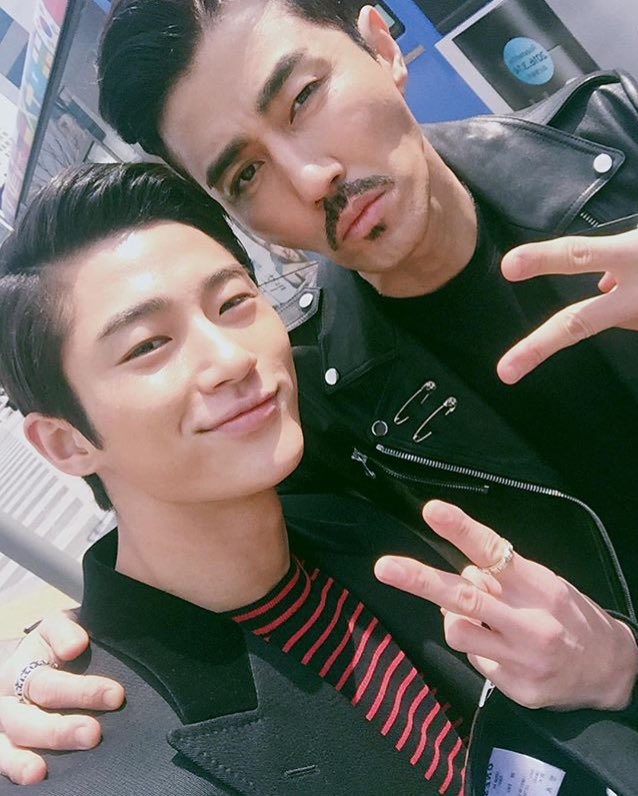 chaseungwon70_b's tweet photo. #송지오 디자이너 #서울패션위크 https://t.co/f4CcQSi3ey