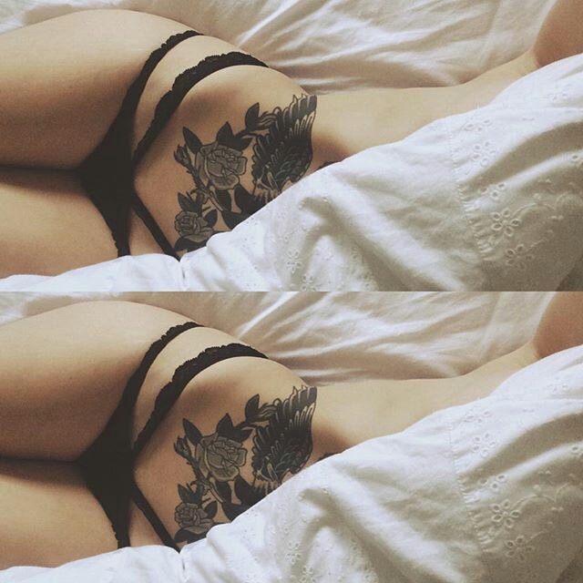 princessisss's tweet photo. Send ca$h for this ass. I want £1000 by the end of the day. GO👏
princessisobelgreen@gmail.com
#findom #paypig https://t.co/tPU1CuQoH0