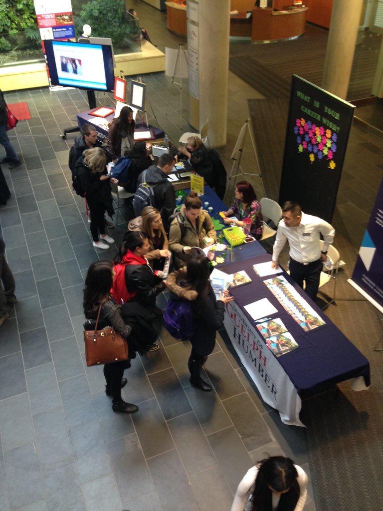 UofGHstudents's tweet photo. Only one more hour left of today's #GHGradFest! https://t.co/xrMFhF6Qt0