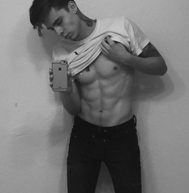 #MCM #MCE MY BOY 😻😻😘💜<a href="/fvck_cff/">helena</a>