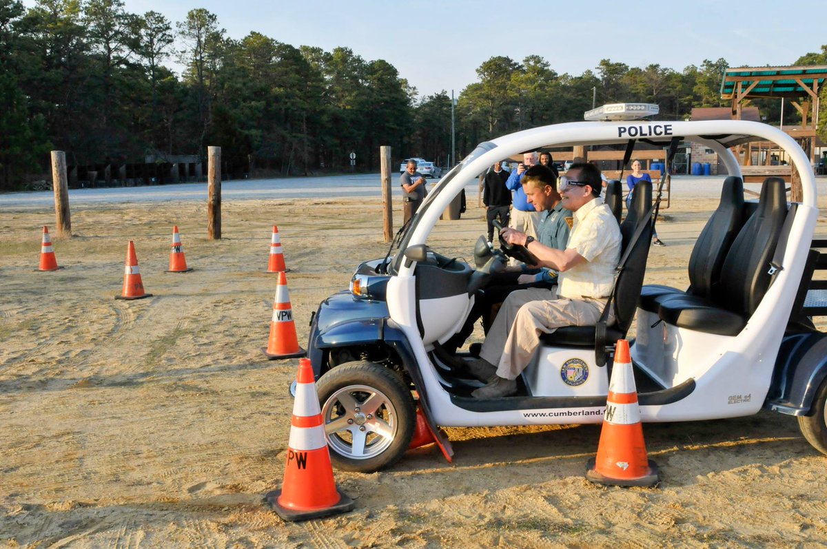 VinelandPD's tweet photo. Citizens Police Academy - Traffic Safety and DWI Training #VPDSTRONG #VPDCOMMUNITYPOLICING https://t.co/VhlVZQRdIE