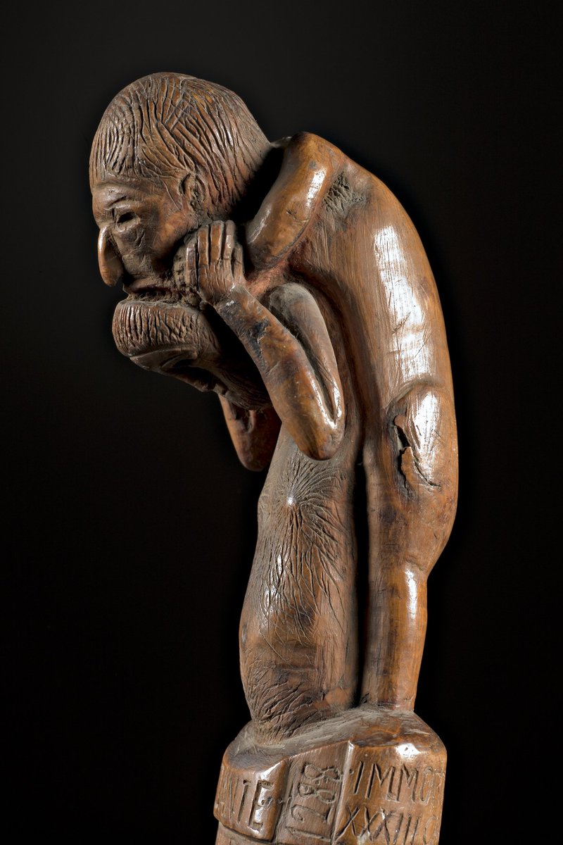 MuseiCiviciRE's tweet photo. #secretsMW Il bastone parlante del dantista #MuseumWeek Ph: @VanniniCarlo #365storie https://t.co/Zygt69AImW https://t.co/IJ6JLQ18Te