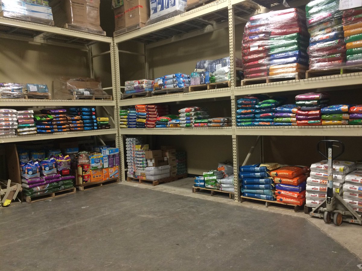 muellermanager's tweet photo. There's even more room for our dance party! #readysetfill @DonnaDslack @CpaulChuck2 https://t.co/6BuOAJVzms