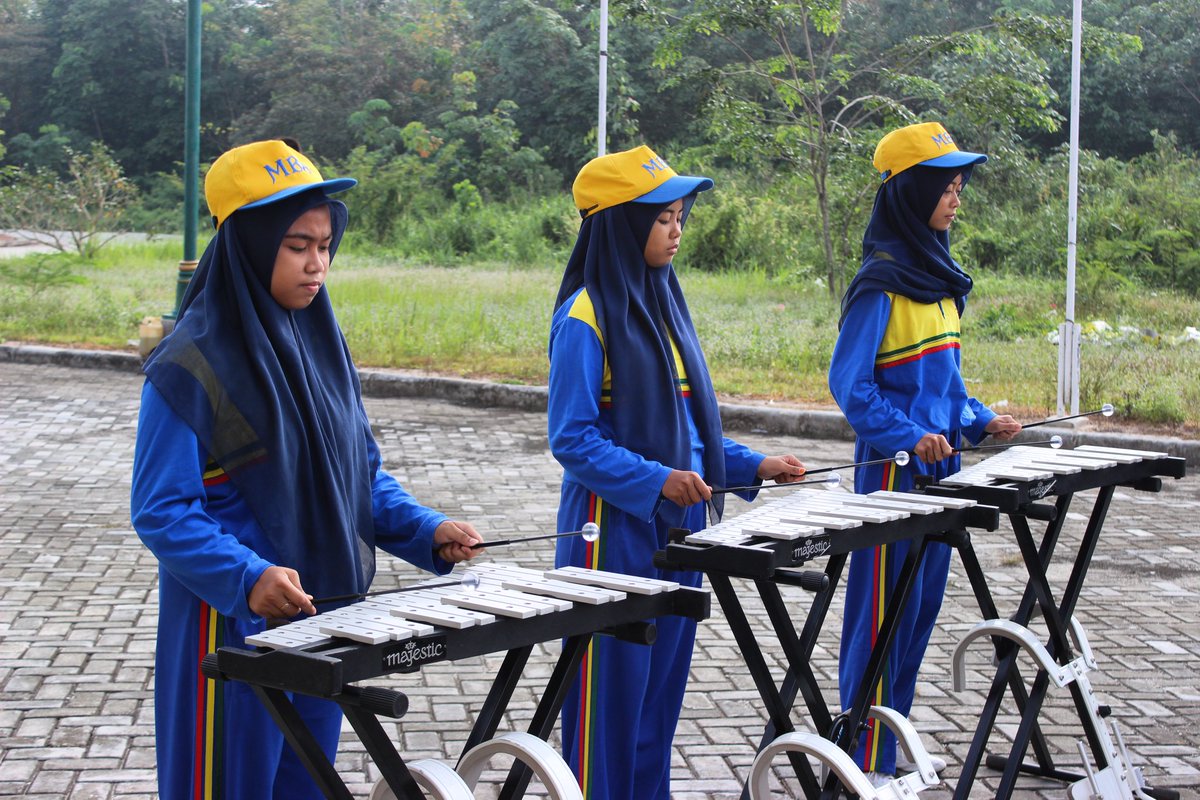 MARCHING_SIAK's tweet photo. MB.SIAK 2016 || Pembukaan Pekan Olah Raga Daerah Kabupaten Siak, #MbSiak https://t.co/VQ1iaTiLc0