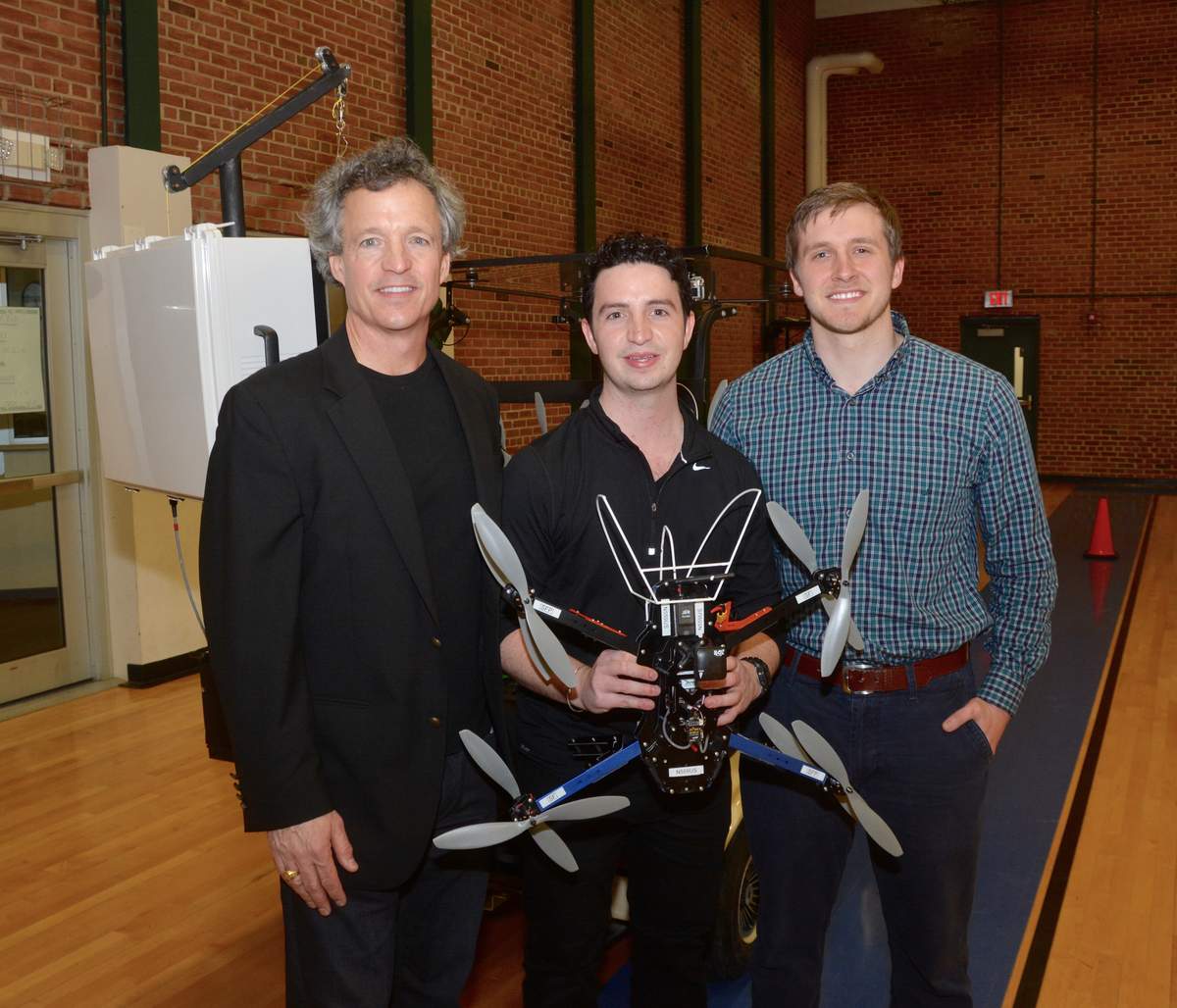 RyanMediaLabinc's tweet image. &quot;Tethered flight could be a game changer for industry.&quot; #drones #TetheredDrones #RML --  capegazette.villagesoup.com/p/lewes-father…