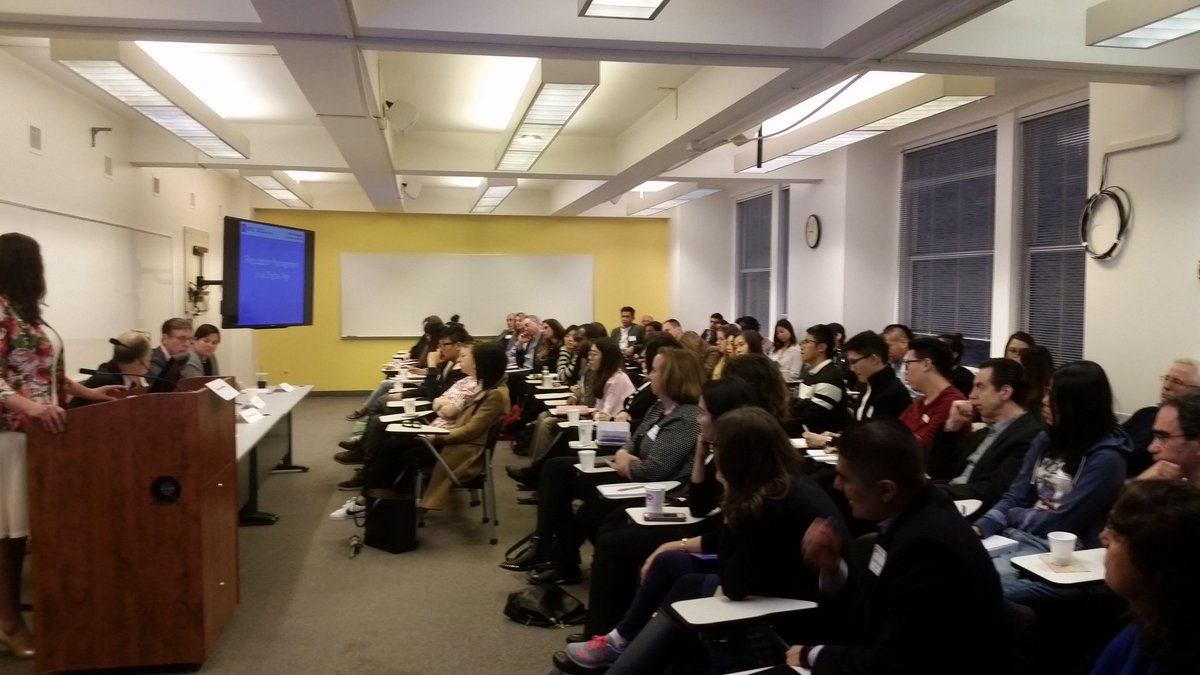 ScottStimpfel's tweet photo. Insightful @NYUSPS faculty panel on reputation management. Great way to start the week! TY to students and faculty. https://t.co/Z78sJxxhHZ
