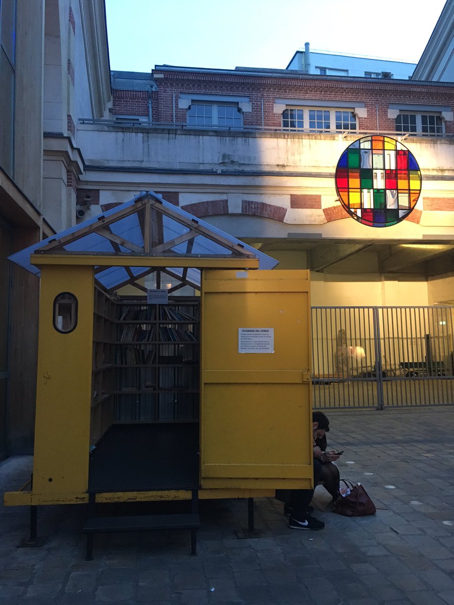 HumanCitiesEU's tweet photo. @104paris #circulations @fetartparis #humancitiesparis #humancitizens #openspace #livingtogether #dance #music #art https://t.co/lxq7iEWxvF