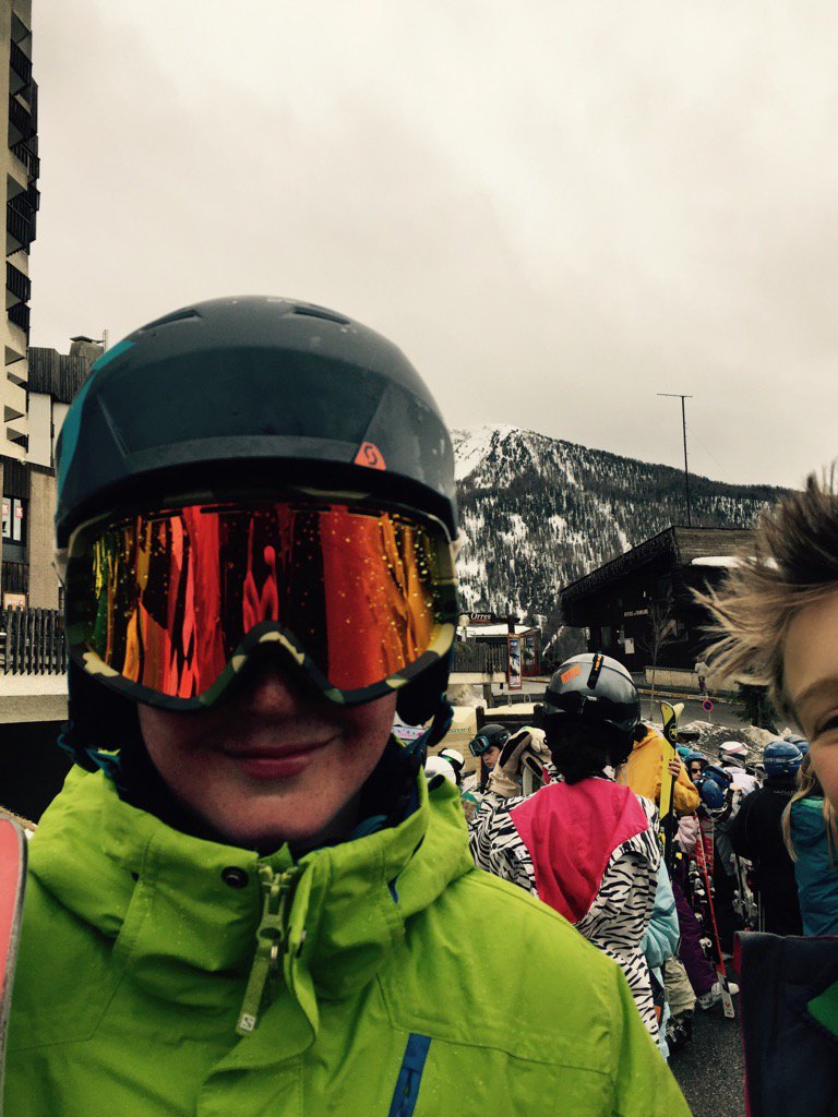 PenairSchool's tweet image. Lots of fresh snow. A great first day had by all. @ElementalUK