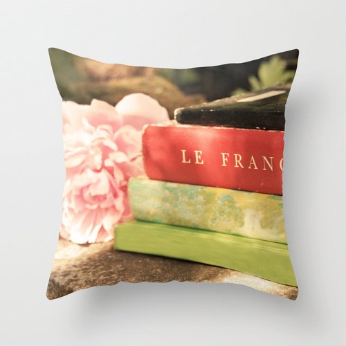 OpenBooksTitles's tweet photo. 15 Cute and Clever Reading Pillows #ReadingPillows #BookPillows #books #reading #pillows https://t.co/wlBDnbzUis https://t.co/nBR25bOzXw