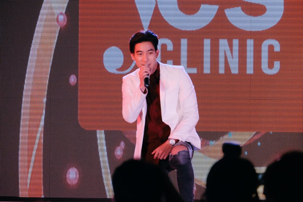 #โตโน่ #tono #yesclinic ขอบคุณภาพจาก @peemtjq (3)