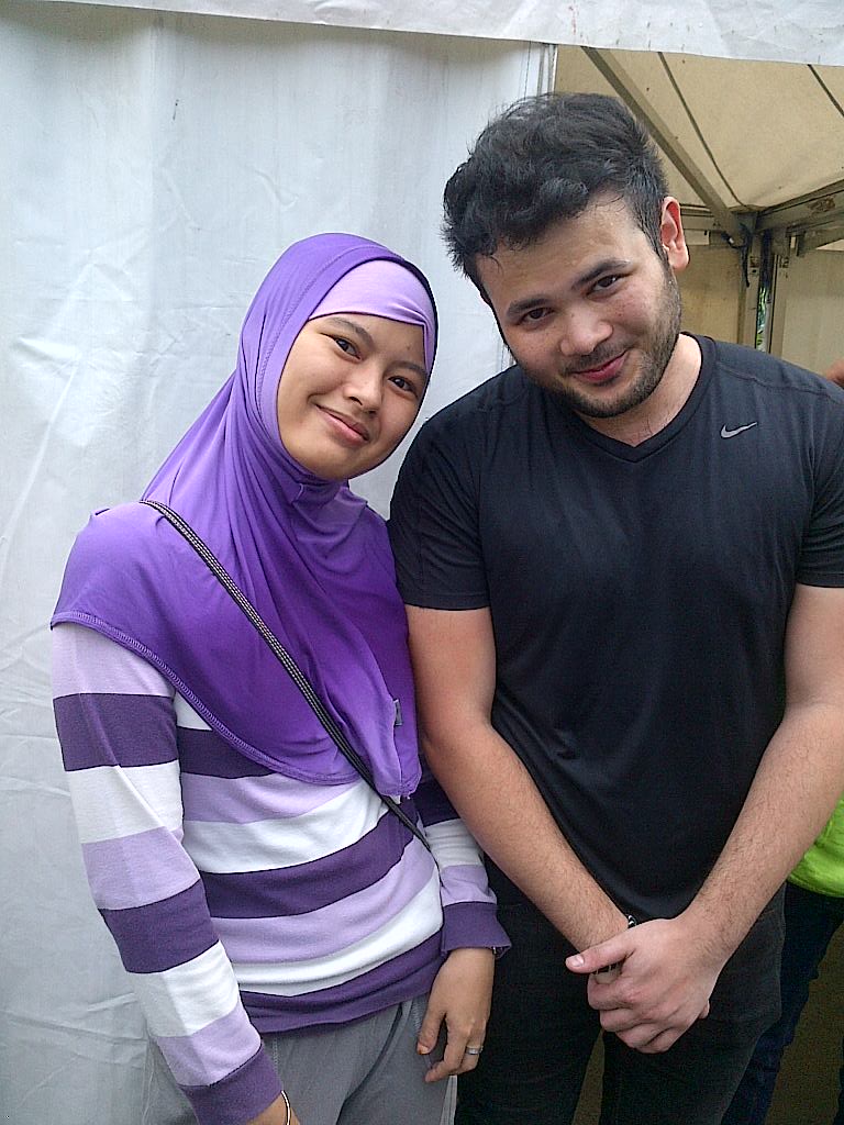 eyaLova_'s tweet photo. @987Genfm bisa foto sm Ridho Rhoma pas acara #GenFM #BotakinTJ bikin iri emak² se-RW hehehehe 😱😆 #DIKAMAR https://t.co/ZPuo8HpXB6