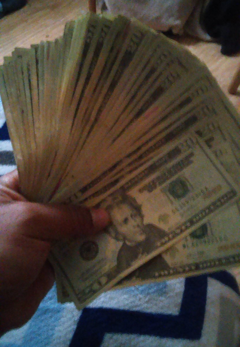 CraveCase_1's tweet photo. Top Of The Afternoon To Ya
Get This Money #Ficial - Dj.Ca$e https://t.co/u78eyzEYD8