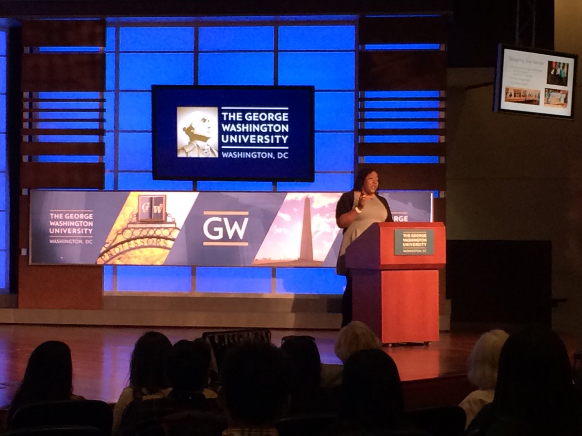 potentialnomad's tweet image. Shout out to @LifeAfterPC for a beautiful event on Friday! #peacecorps