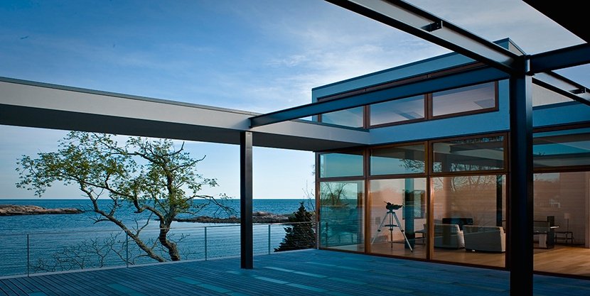 MonicaPDelRio's tweet photo. A coastal residence with endless views https://t.co/0mc44Bhn21 #Connecticut #coastalliving https://t.co/7ZZHkI3QKL