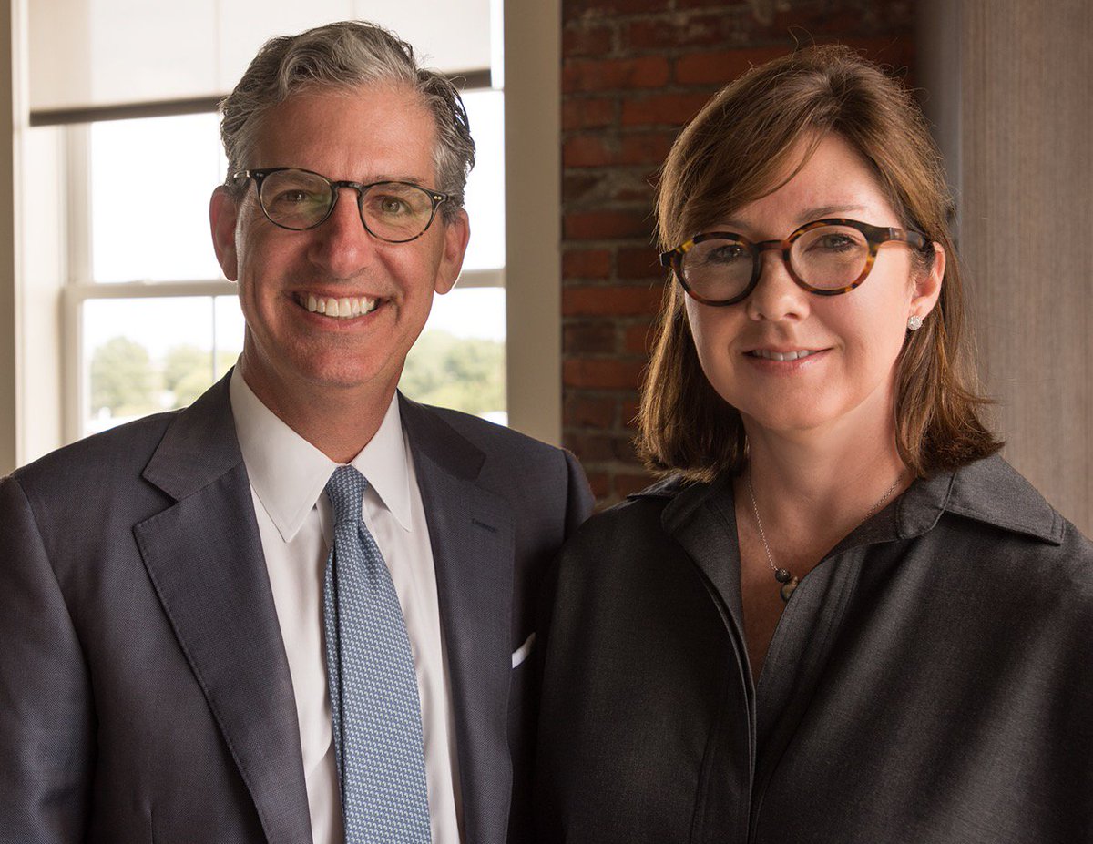 neonnfk's tweet image. @NorfolkDowntown will honor @BrotherRutter &amp;amp; Meredith Rutter as Downtowners of the Year for their work in #NEONNFK!