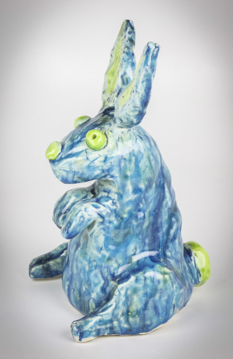 FineLineRHD's tweet image. In honor of yesterday's Easter Sunday, we share with you this ceramic bunny sculpture by FLS artist, Morgan Williams