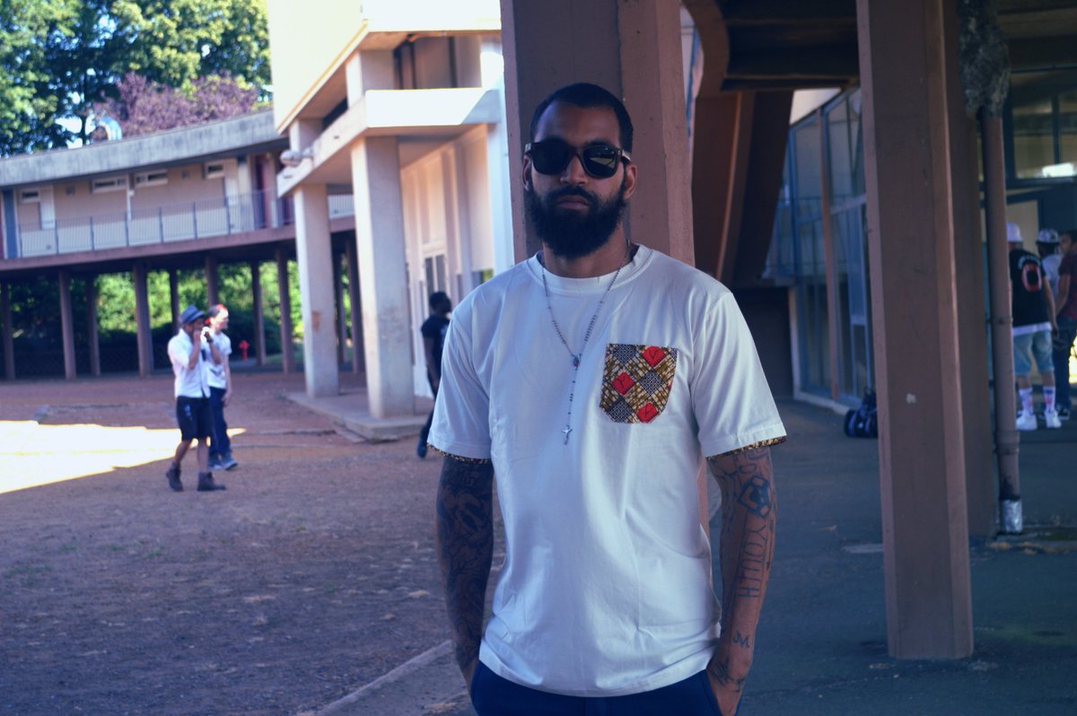 You got your wax for the spring? If not you're late... get it here jwaxclothing.bigcartel.com #jwax #waxprint #dopewax