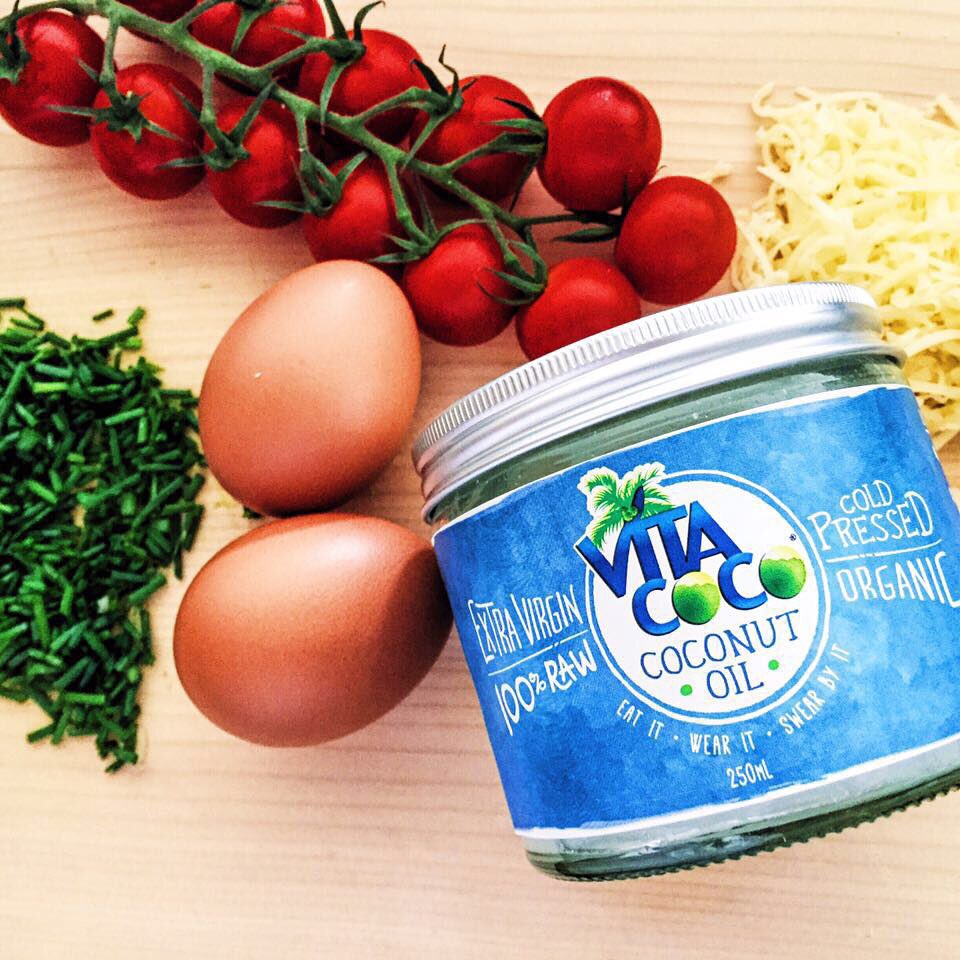 Super simple omelette to finish off Monday 👌🏽🍳🍴 #dinner #omelette #recipe #coconutoil #mydubai #dubaifoodies