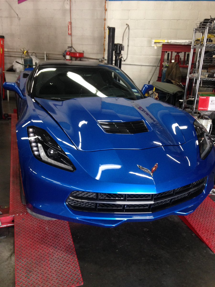 CorvetteDenver's tweet photo. Yep, that a sexy piece of American Muscle
#CorvetteConnection #c7 #zo6  #gofaster https://t.co/wrntXZ45lJ