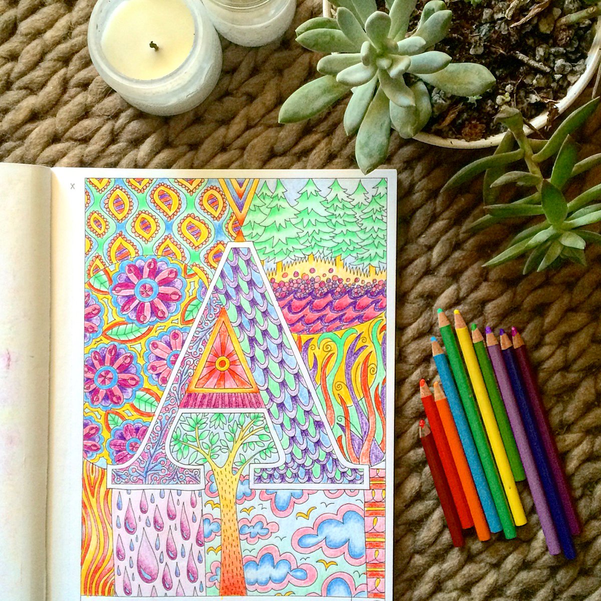 ColorMeIns tweet picture