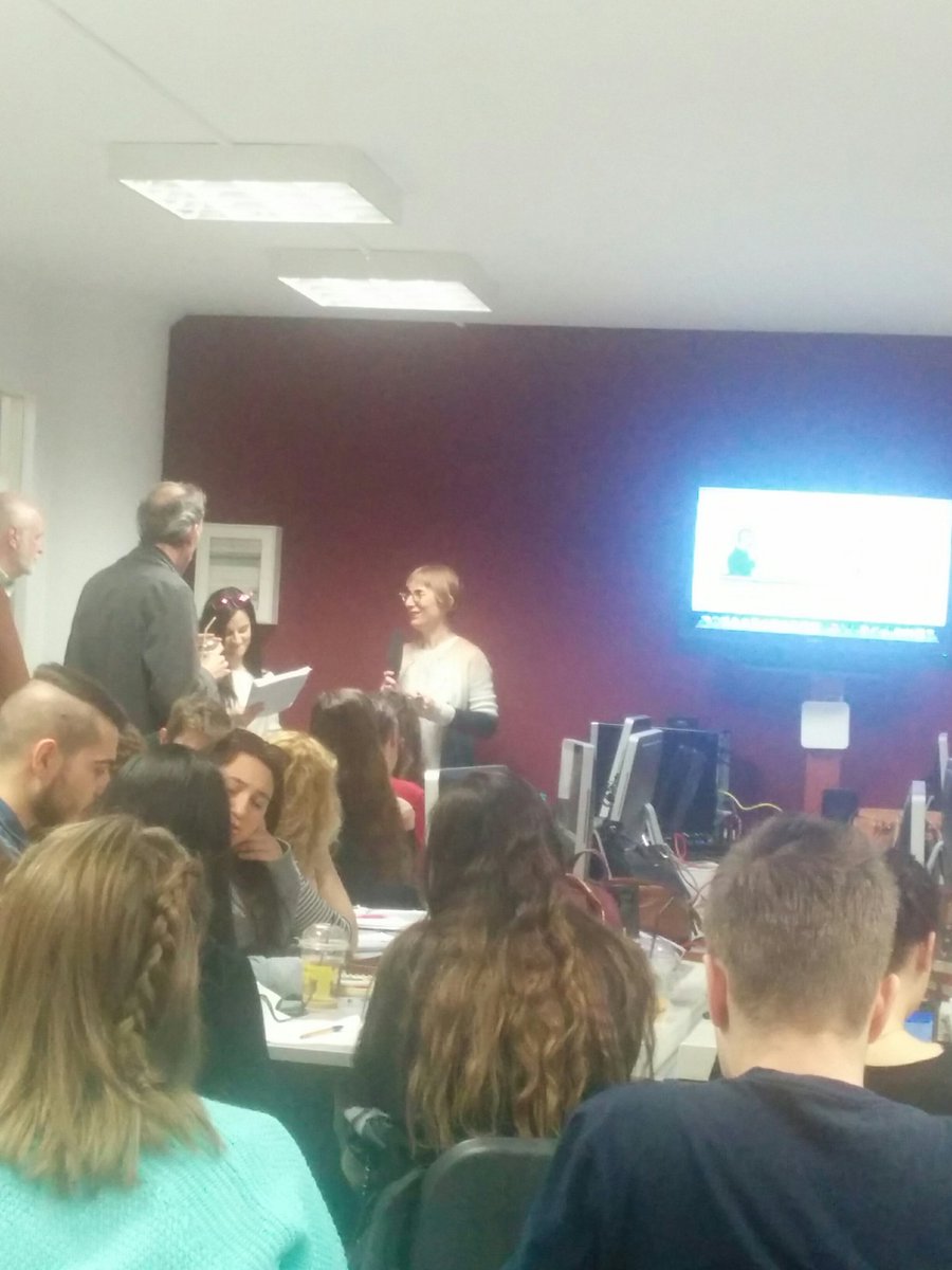 constantina_ch's tweet photo. #startup #marketinglab #MVP #ADandPRLab @tsakarestou https://t.co/h9caQM7DtL