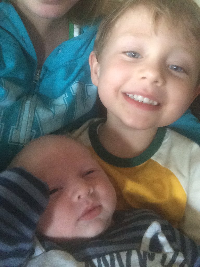 dionkirk's tweet photo. Cousin love💞💙 @laurajay83 https://t.co/nKQHd53llE