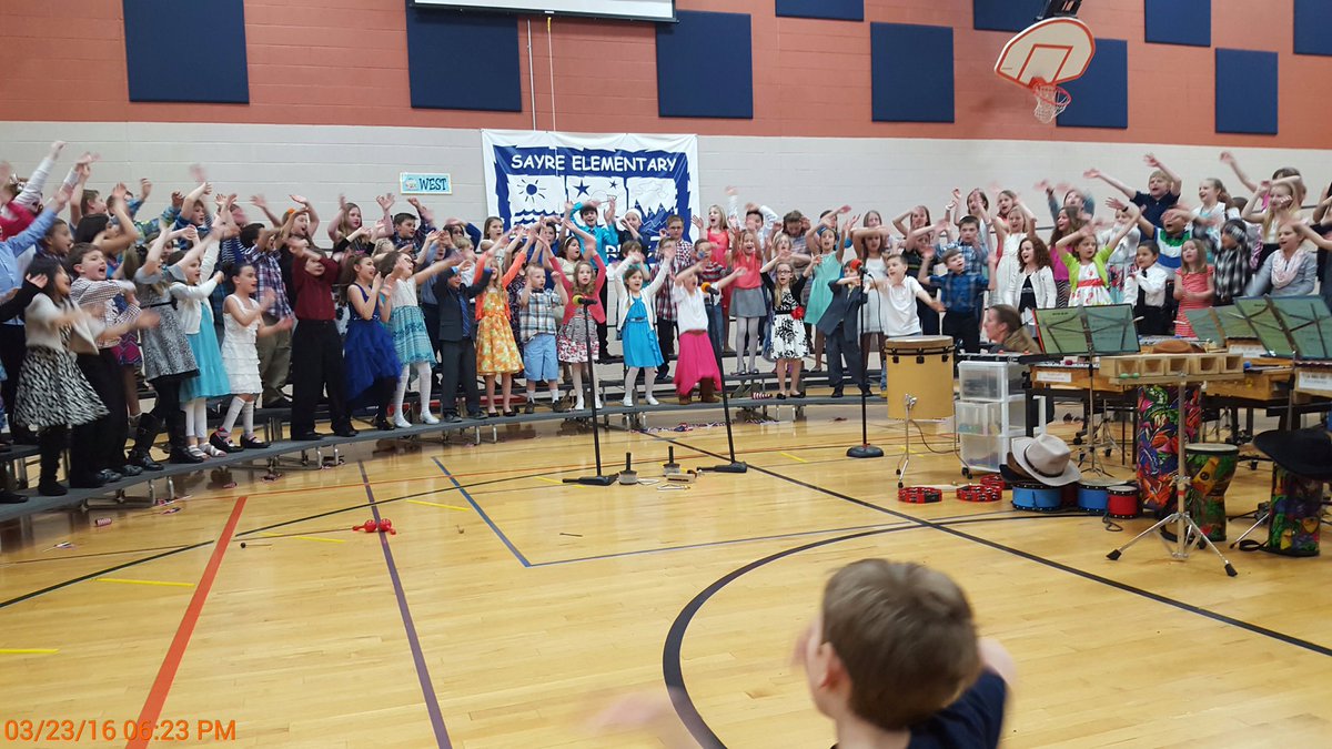 ColetteSeaver's tweet photo. 3rd grade demonstrated some of the many musical concepts they have been learning in their annual music informance. https://t.co/VXLf8l6huX