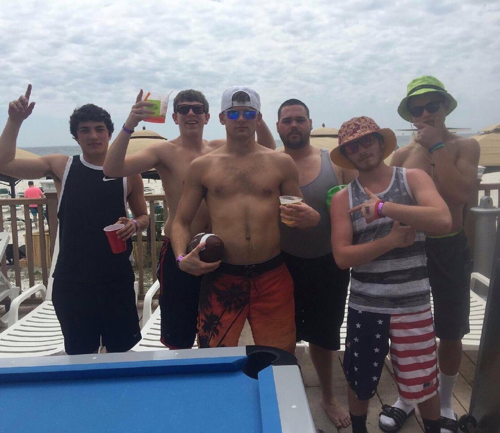 pcbweek4's tweet photo. @austinm1273 #pcb2k16 #pcb16 https://t.co/XaXe8qDz0n