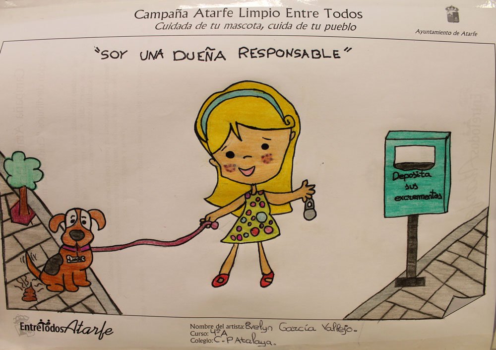 Turbidog's tweet photo. "Campaña para concienciar del problema de los excrementos de perro, vista por escolares   https://t.co/oTkwH0kwQi" https://t.co/YPSBoKEwWF