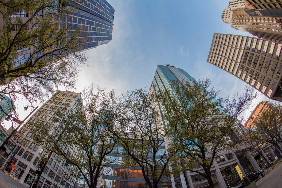 StartlandNews's tweet image. Don't forget: The @SmartTechSummit kicks off tomorrow: goo.gl/rI4PKG #techKC