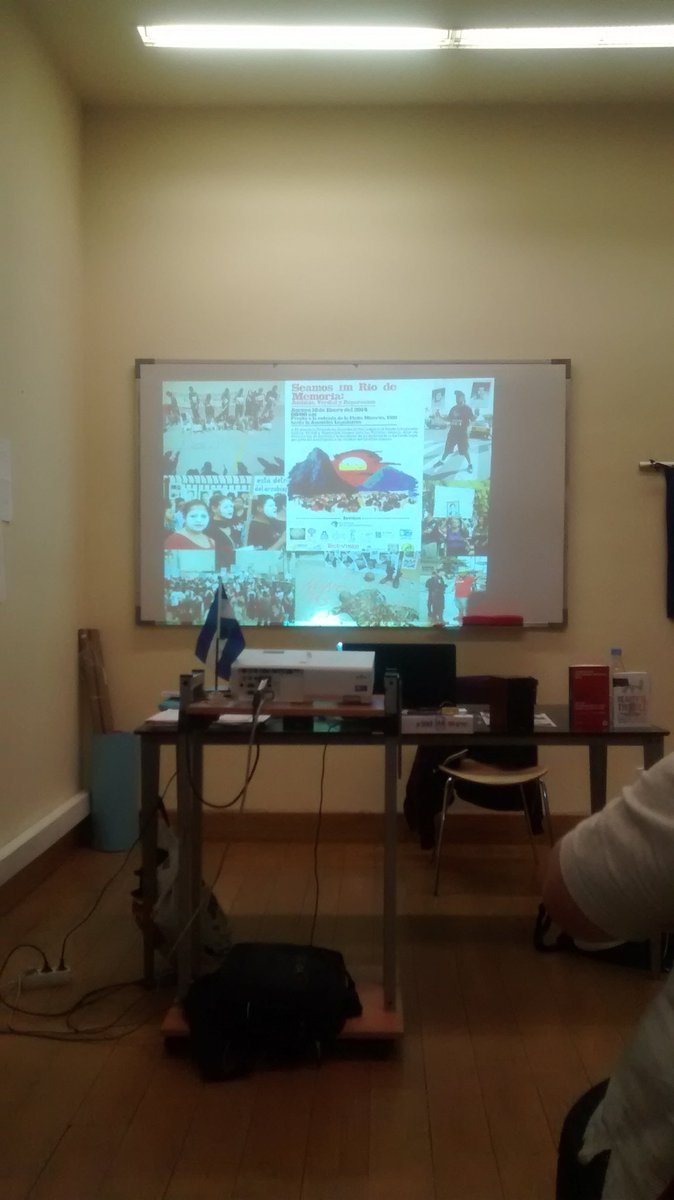 ACPP_Asturias's tweet photo. Aprendiendo del activismo salvadoreño en el seminario de @oiasturias con @activistalatino @sebchatham #activizate https://t.co/J0S4N7PKb8