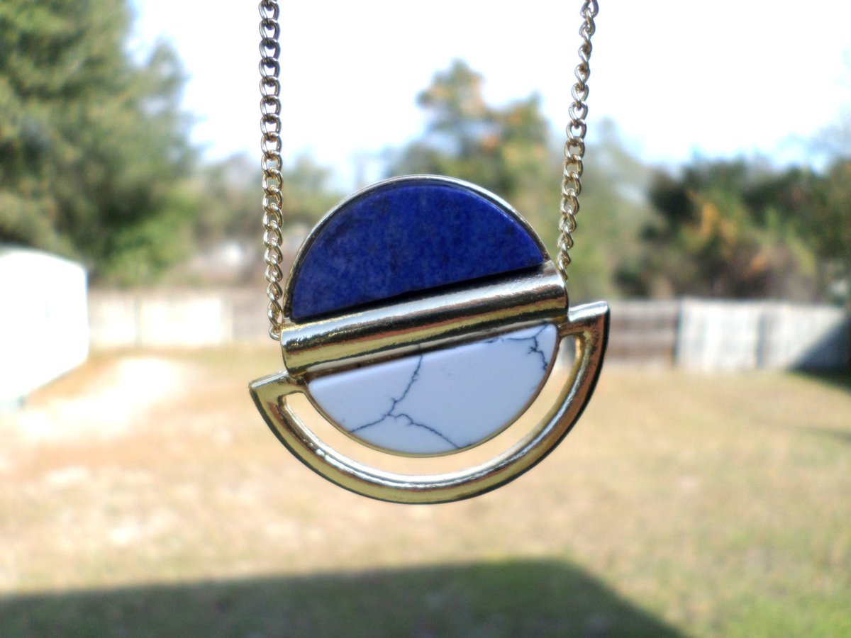 ednacatherine2's tweet photo. Lapis Lazuli Necklace Marble Necklace Howlite Blue Goldstone Pro… https://t.co/1GhwRWnhVP #EtsyFinds #HowlitePendant https://t.co/rfE8pnNvlX
