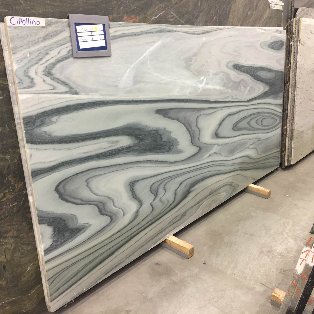MilestoneMarble's tweet photo. Beautiful Cipollino Marble Slab. https://t.co/Z1lchUqGqM